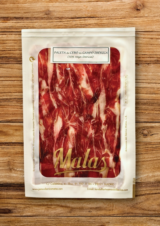 Loncheado a Cuchillo de Paleta de Cebo de Campo Ibérica (50 % raza ibérica)