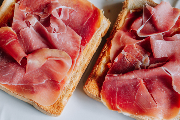 Por donde se empieza una paleta ibérica
