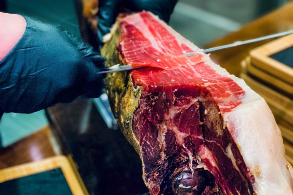 Diferencias entre Jamón Ibérico y Serrano