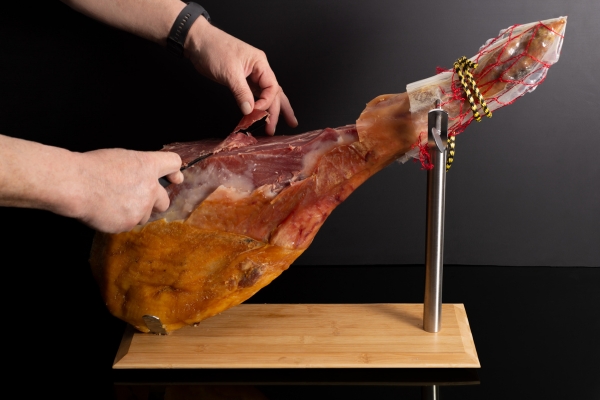 Es Mejor Comprar Jamón Ibérico Entero o Loncheado