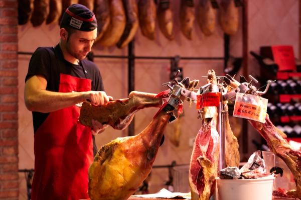 Diferencia entre Jamón Ibérico y Serrano para Elegir el Mejor Jamón