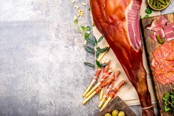 Diferencias de la Etiqueta Blanca con Otras Etiquetas